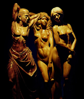 ؒ̏Ol@three female of wood sculpture
